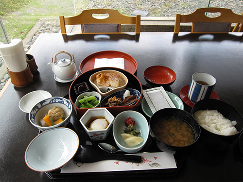 Người Nhật thường có khẩu phần ăn rất ít